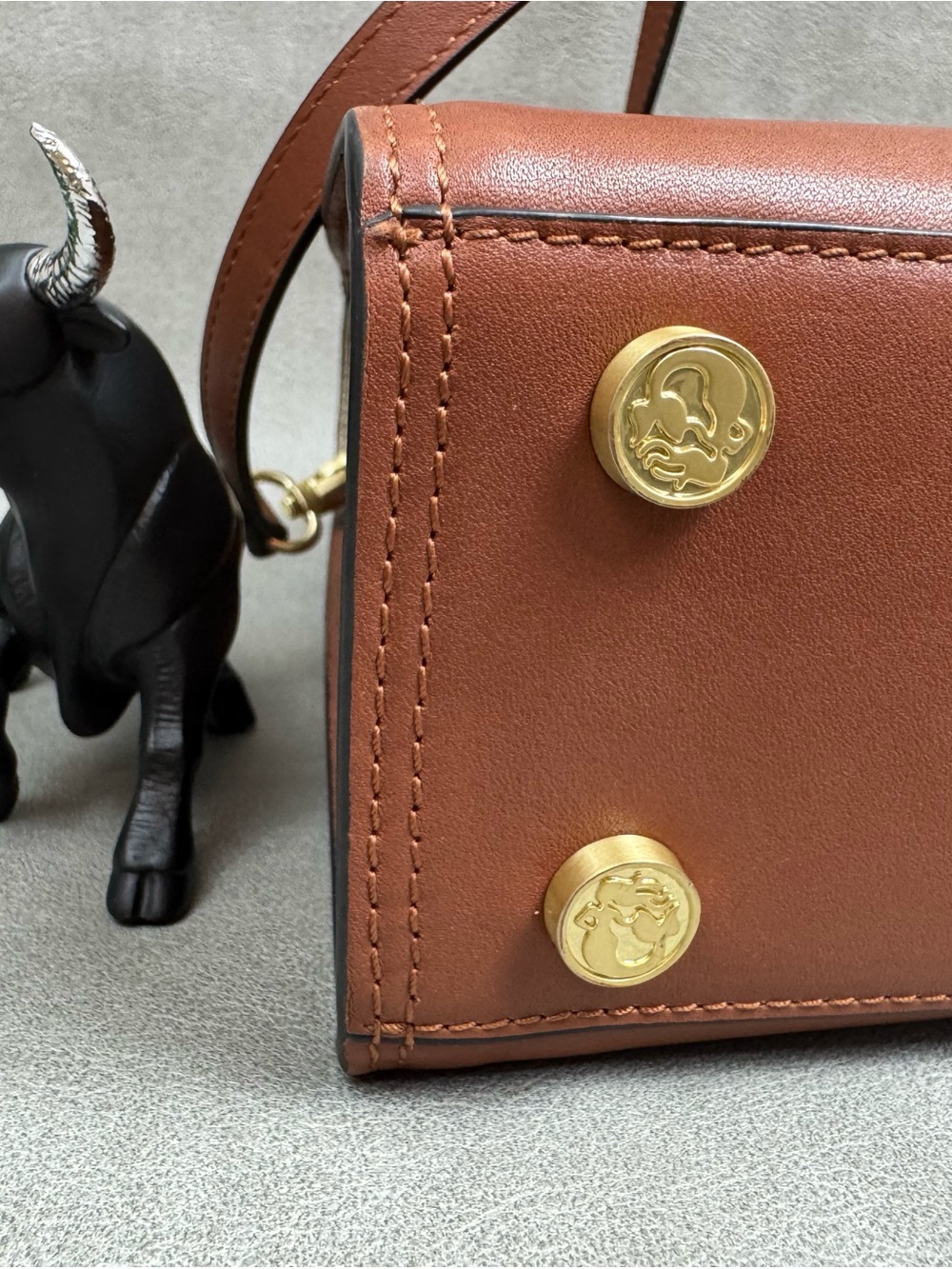 Spartina 449 Brown Leather Top-Handle Satchel with Gold Hardware - Picture 5 of 13